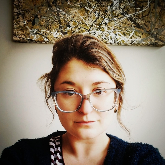 Meet your Posher, Tracy - Picture 1 of 1